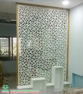 cắt CNC trên formex làm vách ngăn